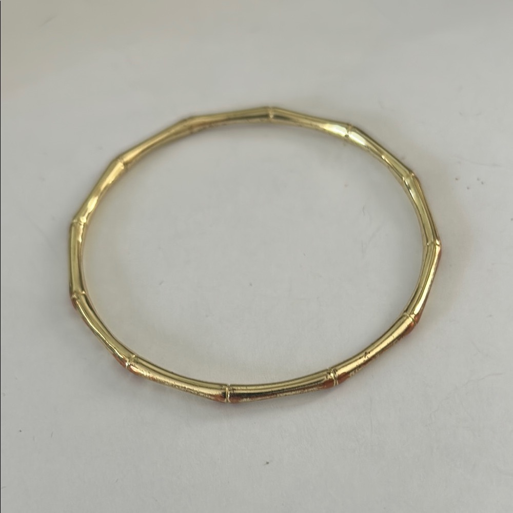 Elegant Gold Bangle Bracelet